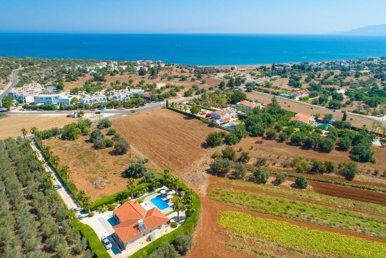 Villa Chrystalla Нео-Хорио Экстерьер фото
